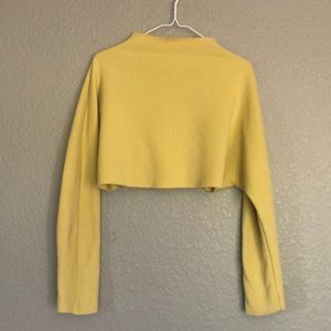 URBAN OUTFITTERS YELLOW LONG SLEEVE CROP TOP